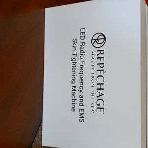 Repechage led radio frequency and ems skin tighten